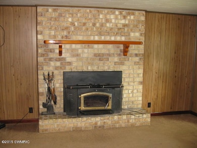 721 E Green St, Marshall, MI 49068 - photo 4