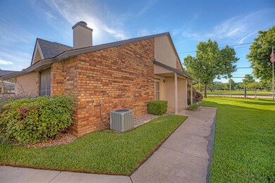 815 W Harwood Rd unit D, Hurst, TX 76054 - photo 2