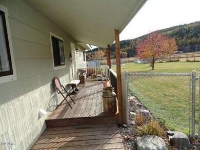 05 - Covered Front Porch