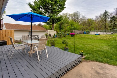 1120 NE 52nd Ave-6