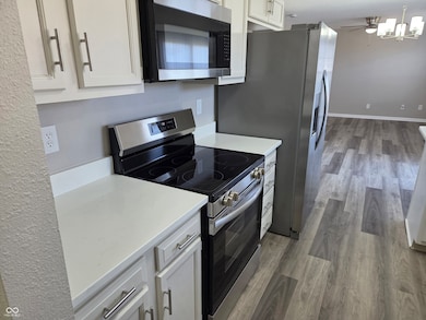 5341 Melbourne Rd, Indianapolis, IN 46228 - photo 7