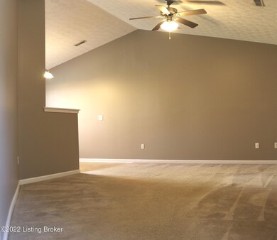 248 Palmer Dr, Frankfort, KY 40601 - photo 2