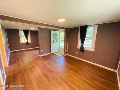 201 Allen St, Lehighton, PA 18235 - photo 2