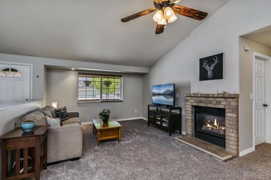 1943 SW 35th Place, Redmond, OR 97756 - photo 6