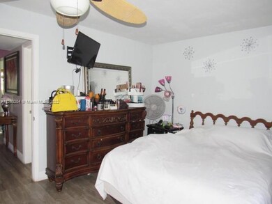 218 Windsor J unit J, West Palm Beach, FL 33417 - photo 2