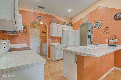 Kitchen (1)