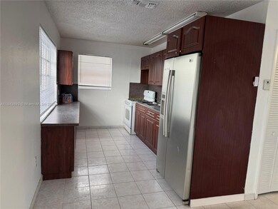 1281 W 29th St unit 19, Hialeah, FL 33012 - photo 5