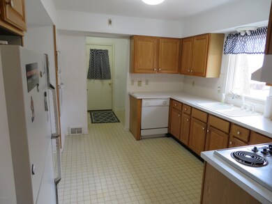 2631 Beethoven Ave, Portage, MI 49024 - photo 7