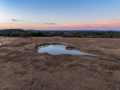 80 S County Road 4440, McCurtain, OK 74944 - photo 4