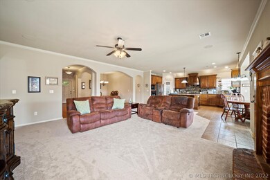 4709 S Poplar Ave, Broken Arrow, OK 74011 - photo 7