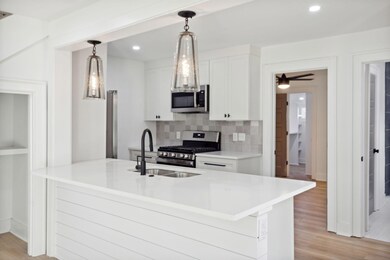 937RutledgeAve-KeenEyeMarketing-009