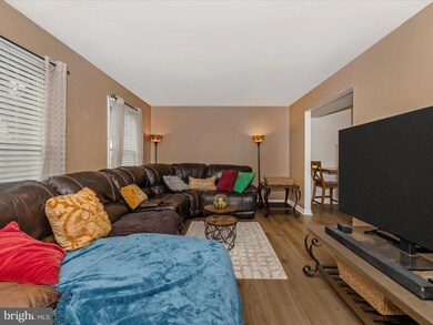 2220 Beverly Dr, Hagerstown, MD 21740 - photo 7