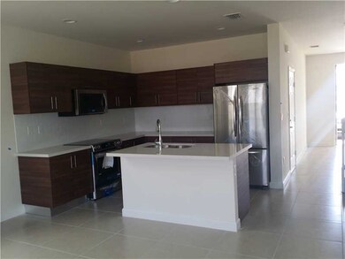 7060 NW 103rd Path, Doral, FL 33178 - photo 2