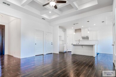 513 Pine St, Donna, TX 78537 - photo 4