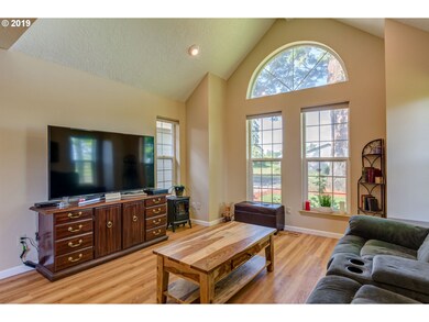 1720 N Locust St, Canby, OR 97013 - photo 5