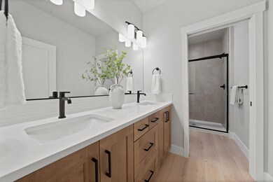 CC182-Arcadia-G-Classic-STAGED-PrimaryBa