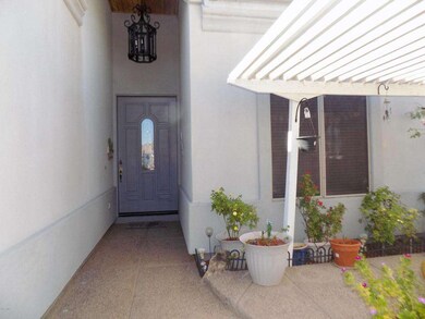 FRONT ENTRY