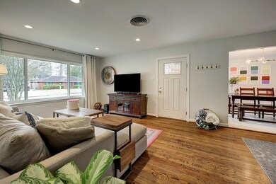 1842 Latexo Dr, Houston, TX 77018 - photo 4