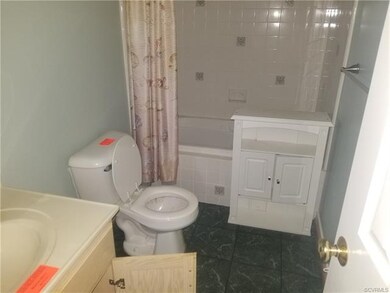 12208 King Cotton Ct, Midlothian, VA 23112 - photo 6