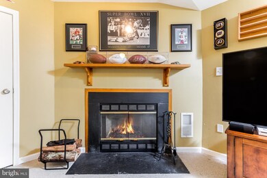 13991 Gunners Place, Centreville, VA 20121 - photo 6