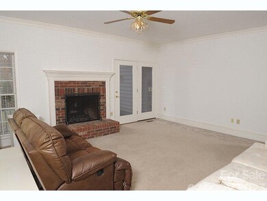 3029 Kern Dr, Salisbury, NC 28147 - photo 7