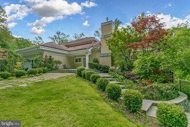 8513 Horseshoe Ln, Potomac, MD 20854 - photo 3