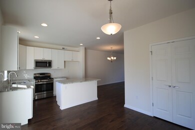 1010 Chapman Cir, Hatfield, PA 19440 - photo 6