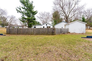 3514 Riverview Dr, Eau Claire, WI 54703 - photo 6