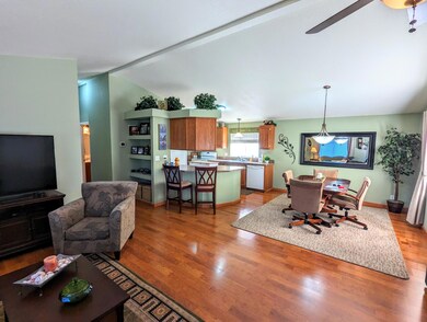 PXL_20231004_230248679