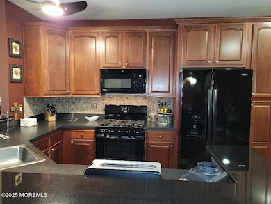 55 Bryce Ln unit 1408, Manahawkin, NJ 08050 - photo 3