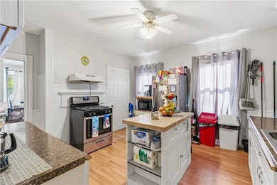 40 Covell St, Providence, RI 02909 - photo 3