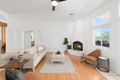 5335E14thAve-6