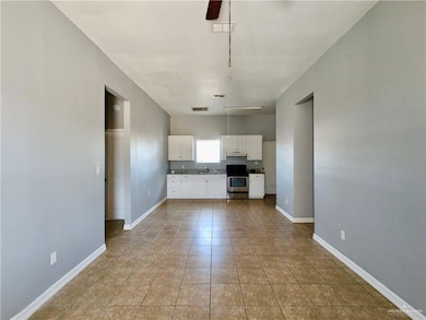 100 W 2nd St unit 5, La Joya, TX 78560 - photo 7