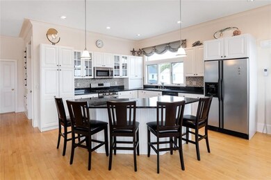 4 Beacon St, York, ME 03909 - photo 6