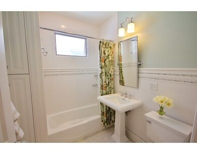 16 Greenleaf Ave, Medford, MA 02155 - photo 5