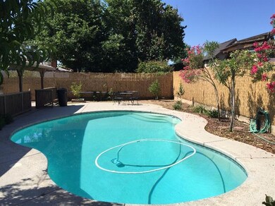 3741 N Purdue Ave, Fresno, CA 93727 - photo 2