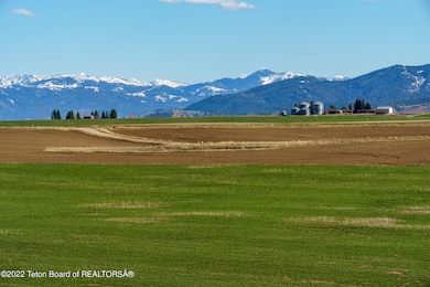 20220515-80 acres W6000N-003