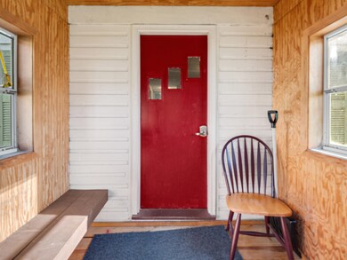 818 Main St, Cavendish, VT 05153 - photo 2