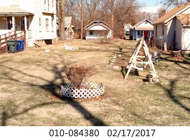Lot on 10th left side
