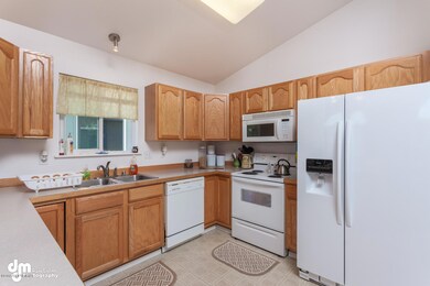 1910 Sturbridge Ct Anchorage-large-009-K