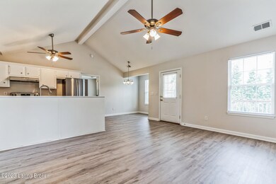 660 Helm Ln, Mount Washington, KY 40047 - photo 3