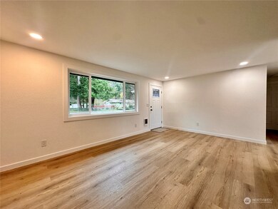 11818 Gable Ave SW, Port Orchard, WA 98367 - photo 7