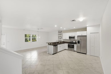 956 NE Trailside Run, Port Saint Lucie, FL 34983 - photo 4