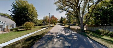 216 Forrest front with streetview