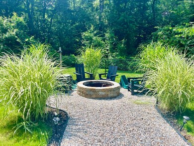 41 Collette Rd, Fiskdale, MA 01518 - photo 3