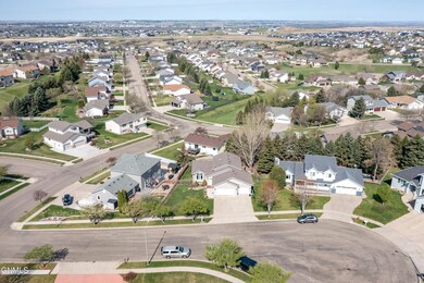 638 Brunswick Cir-5