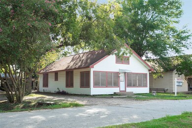 9006 Emma St, Needville, TX 77461 - photo 2