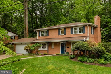 9139 Santayana Dr, Fairfax, VA 22031 - photo 2