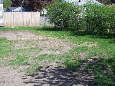 75 Gill St, Chicopee, MA 01013 - photo 6