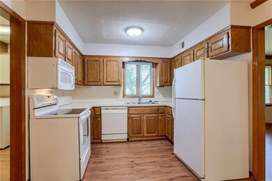 6206 Rene St, Shawnee, KS 66216 - photo 7